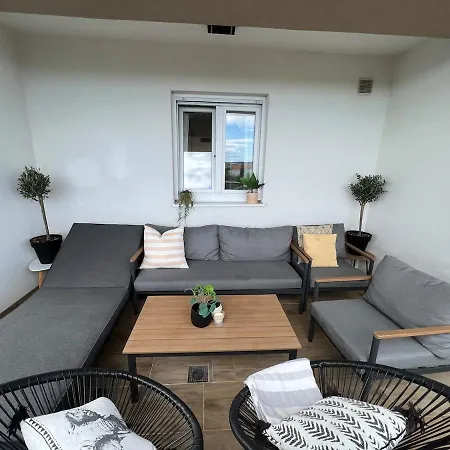 Golden Dream Apartman *